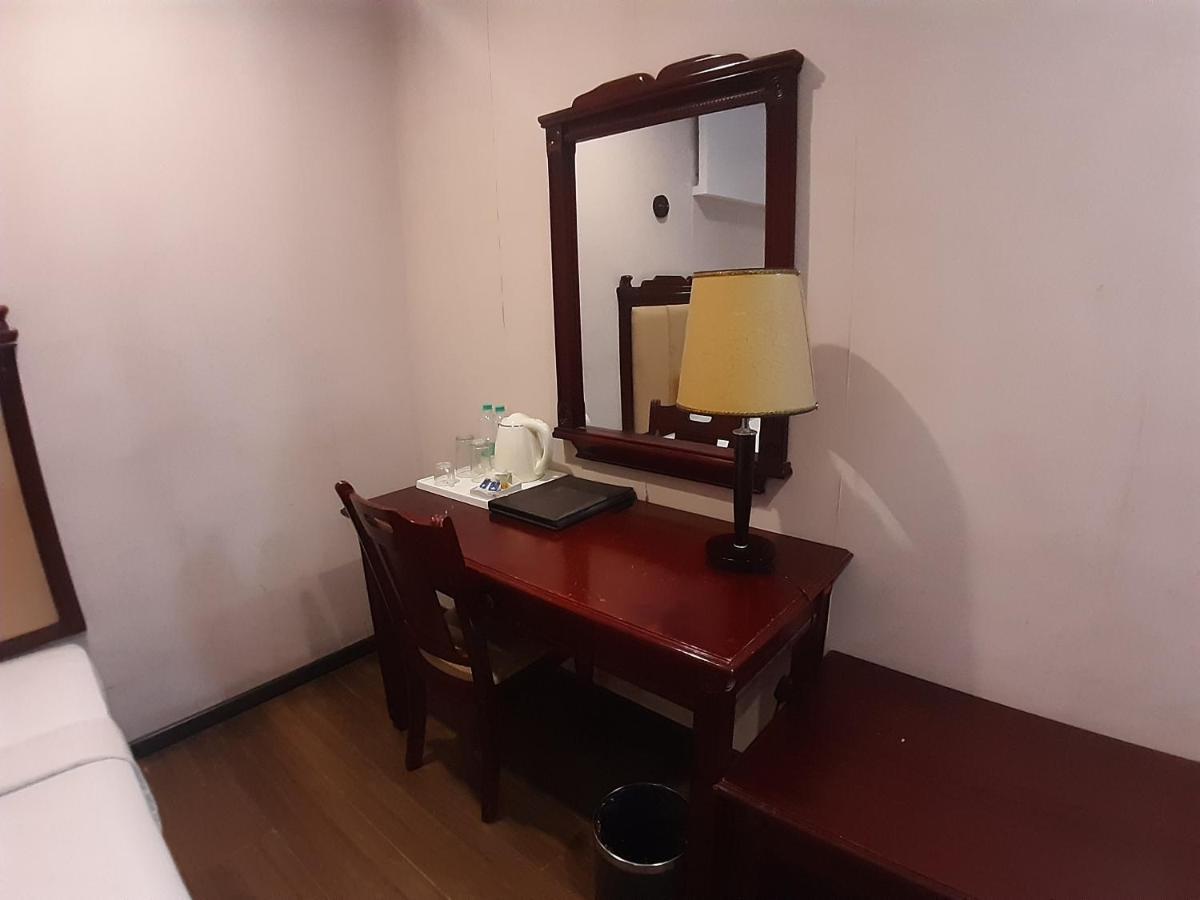 Hotel Palmyra Grand Suite - Tirunelveli Exterior foto